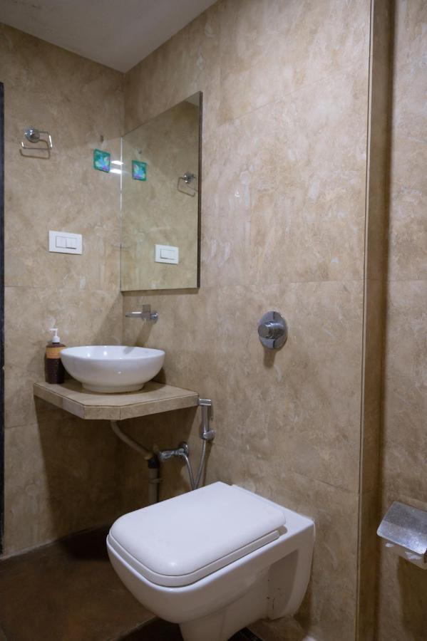 Vijaya Hill View Residency Hotel นาวีมุมไบ ภายนอก รูปภาพ