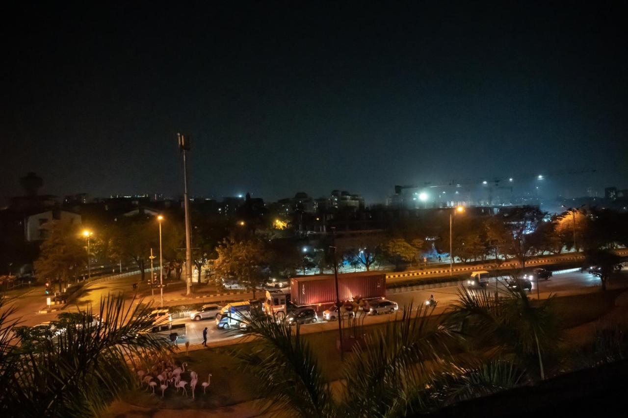 Vijaya Hill View Residency Hotel นาวีมุมไบ ภายนอก รูปภาพ